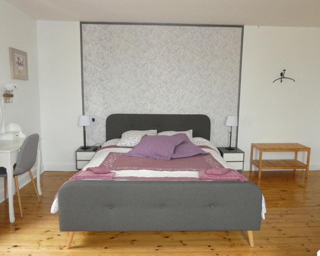 Chambres D'Hotes La Vigneronne Senouillac Exteriör bild