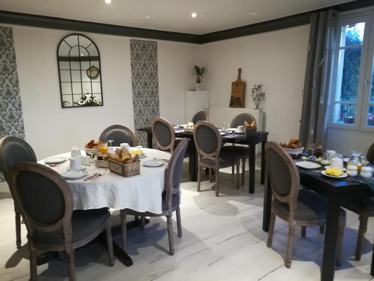 Chambres D'Hotes La Vigneronne Senouillac Exteriör bild