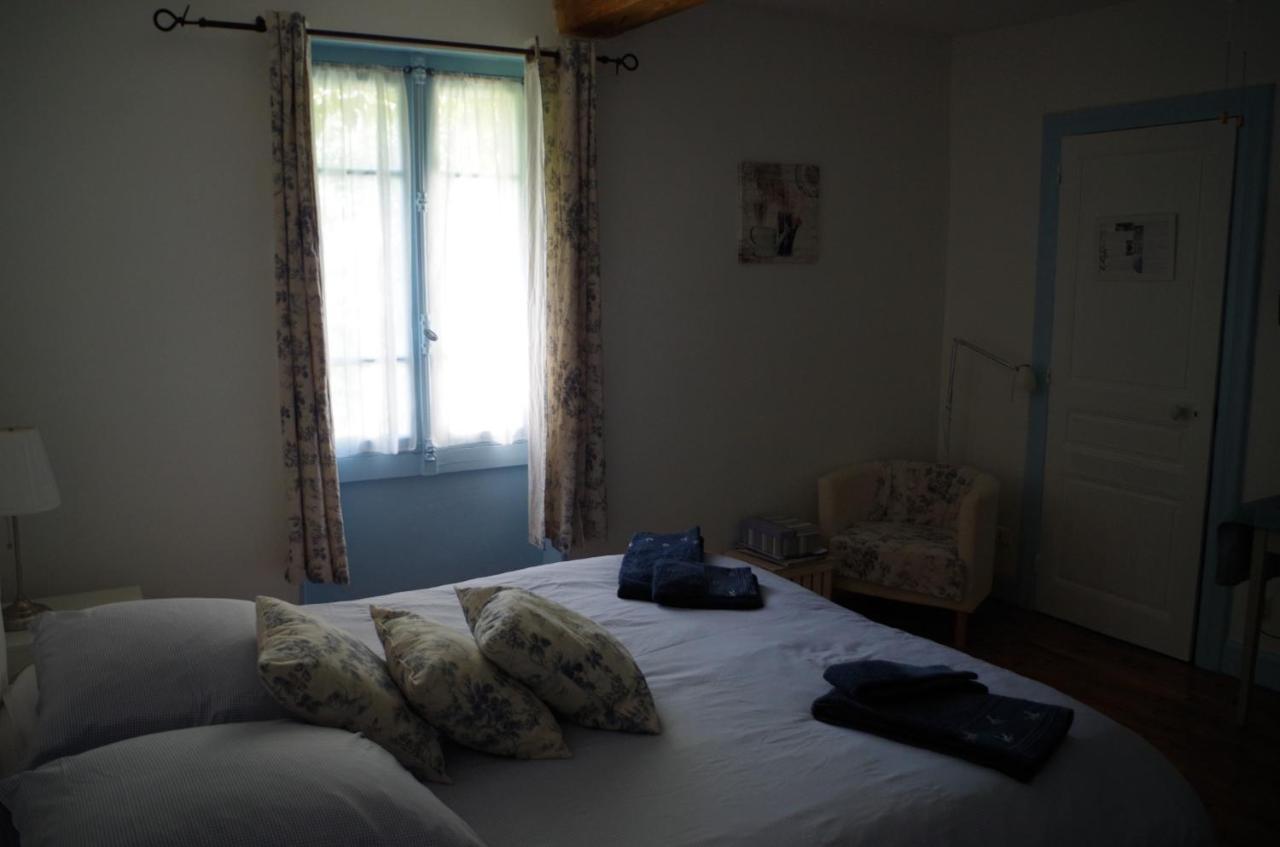 Chambres D'Hotes La Vigneronne Senouillac Exteriör bild