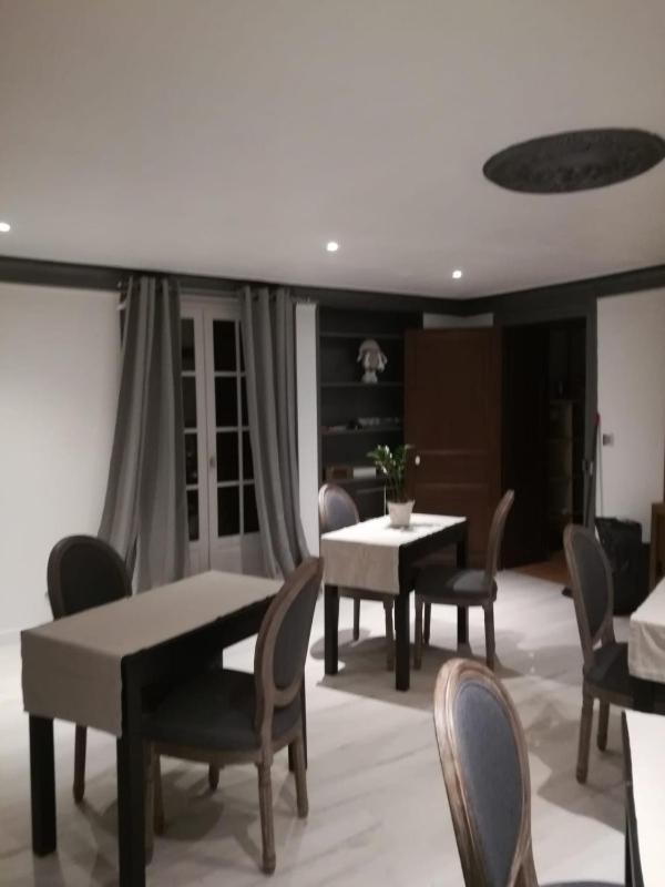 Chambres D'Hotes La Vigneronne Senouillac Exteriör bild
